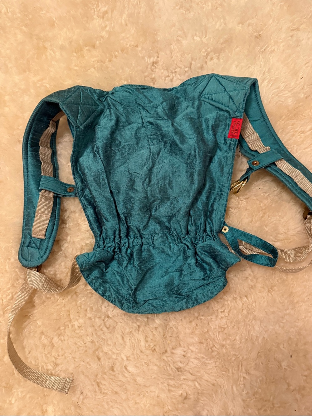 Silk Sakura Bloom carrier